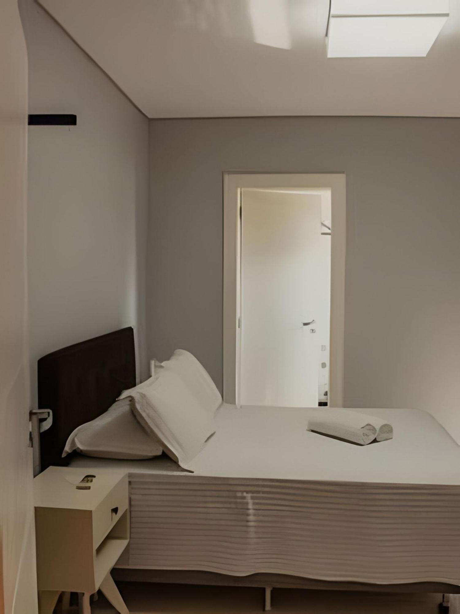 Sobrado Com 5 Suite 1 Quarto Piscina Churraqueira Ar Ate 20 Hospede 포스두이구아수 외부 사진