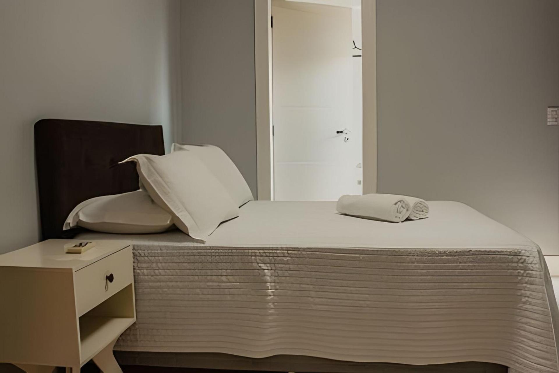 Sobrado Com 5 Suite 1 Quarto Piscina Churraqueira Ar Ate 20 Hospede 포스두이구아수 외부 사진