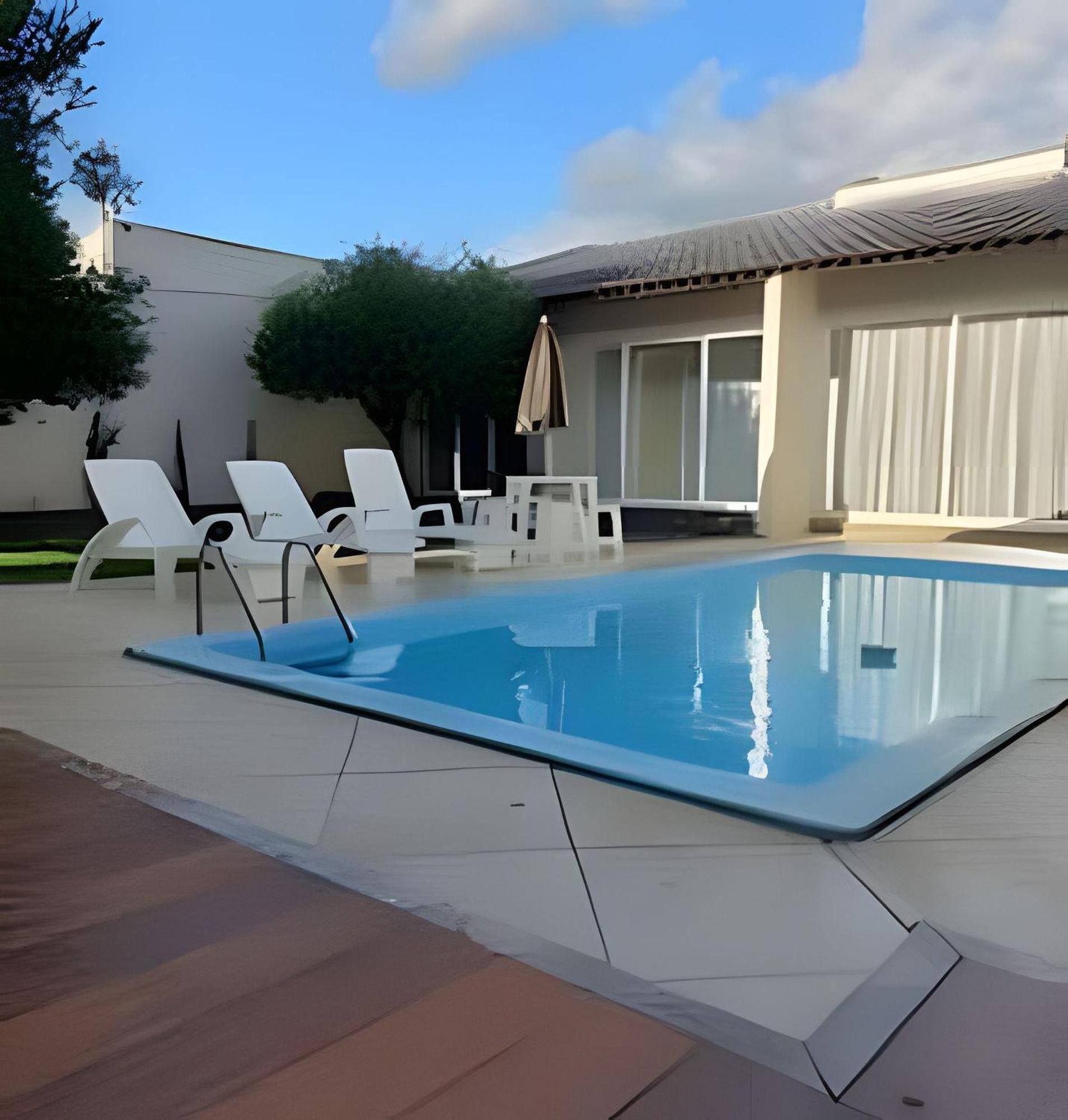 Sobrado Com 5 Suite 1 Quarto Piscina Churraqueira Ar Ate 20 Hospede 포스두이구아수 외부 사진